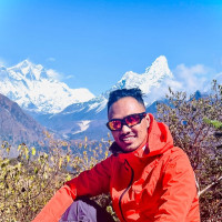 Raj Tamang(Trekking Guide & Climbing Guide)